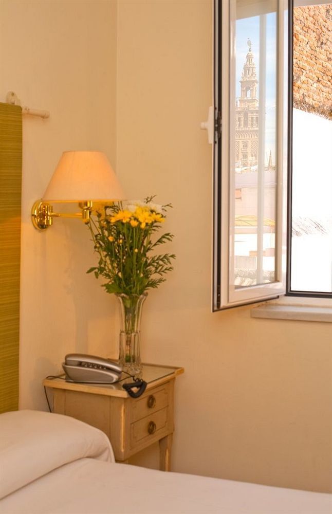 Hotel Alcántara 2*