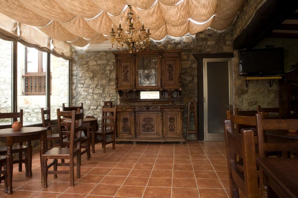 El Foyu Hotel