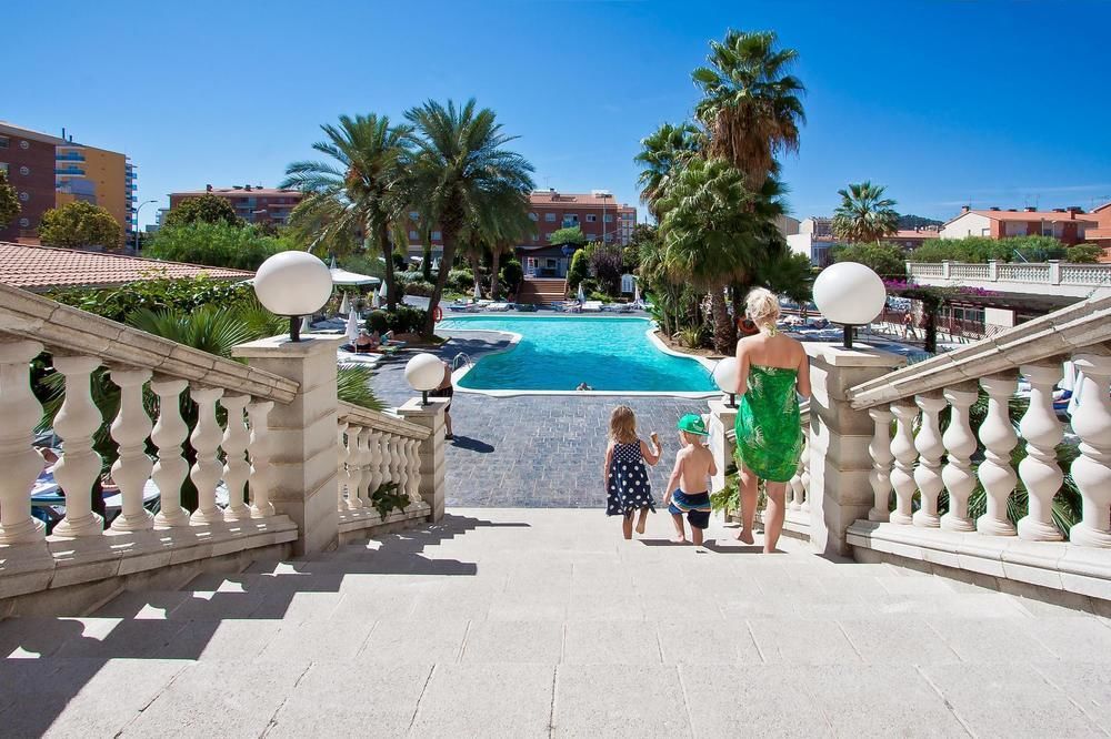 Aqua Silhouette & - Adults Only Hotel