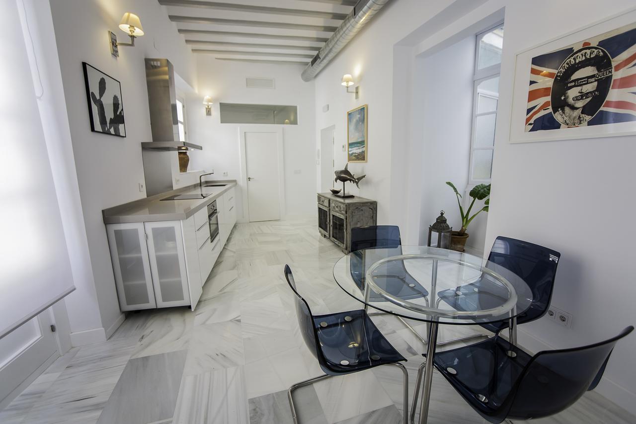Elegant Apartment