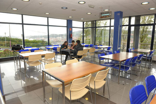 Bilbao Hostel Hostel *