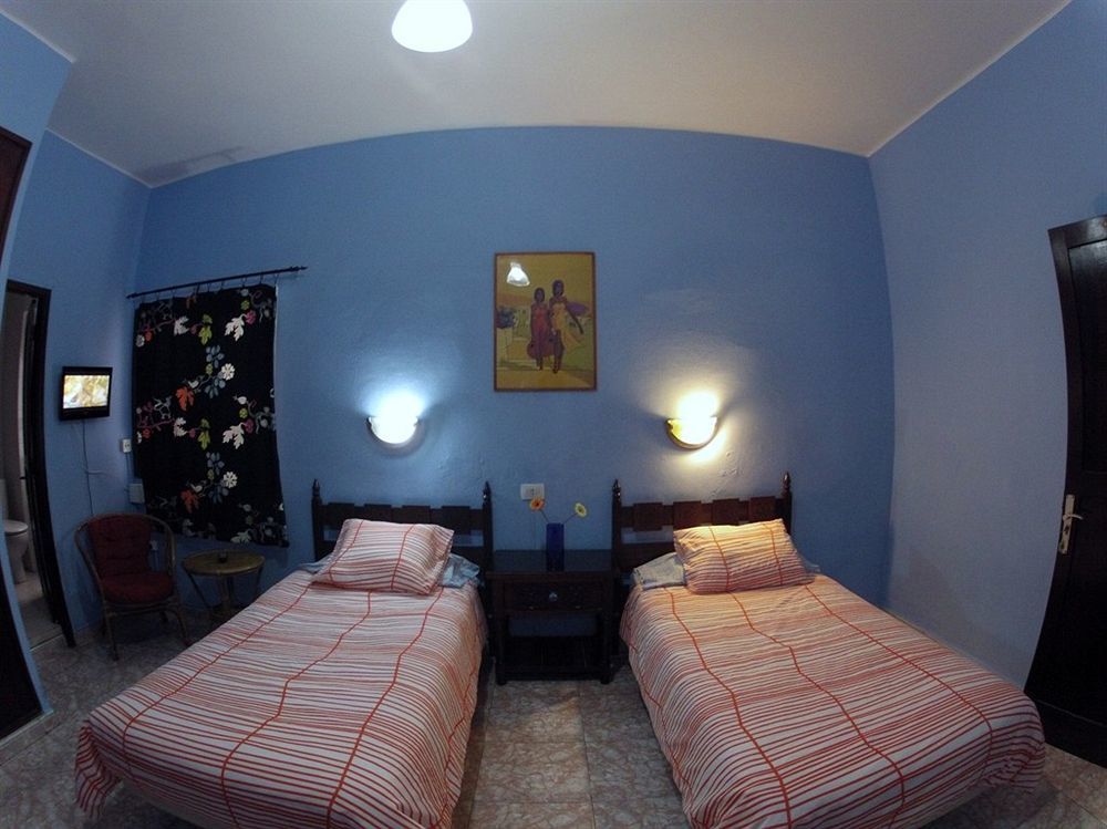 Pensión 7 Soles 2*