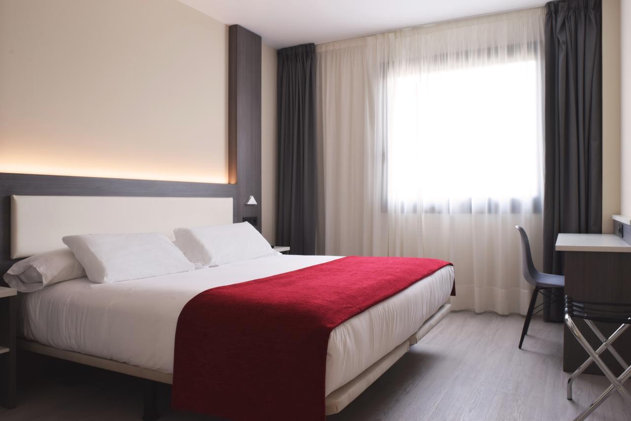New Bilbao Airport 3* Derio