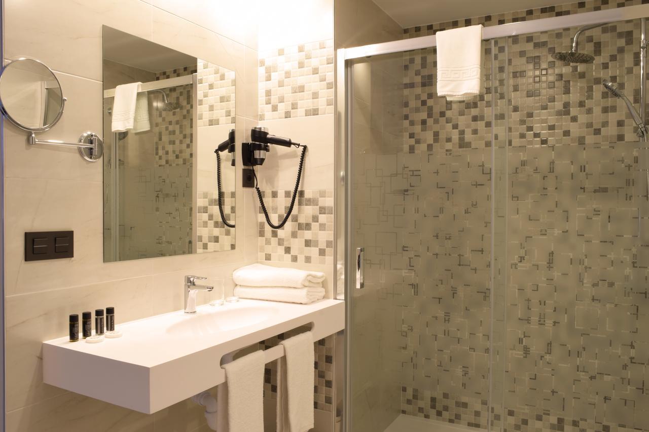 New Bilbao Airport Hotel