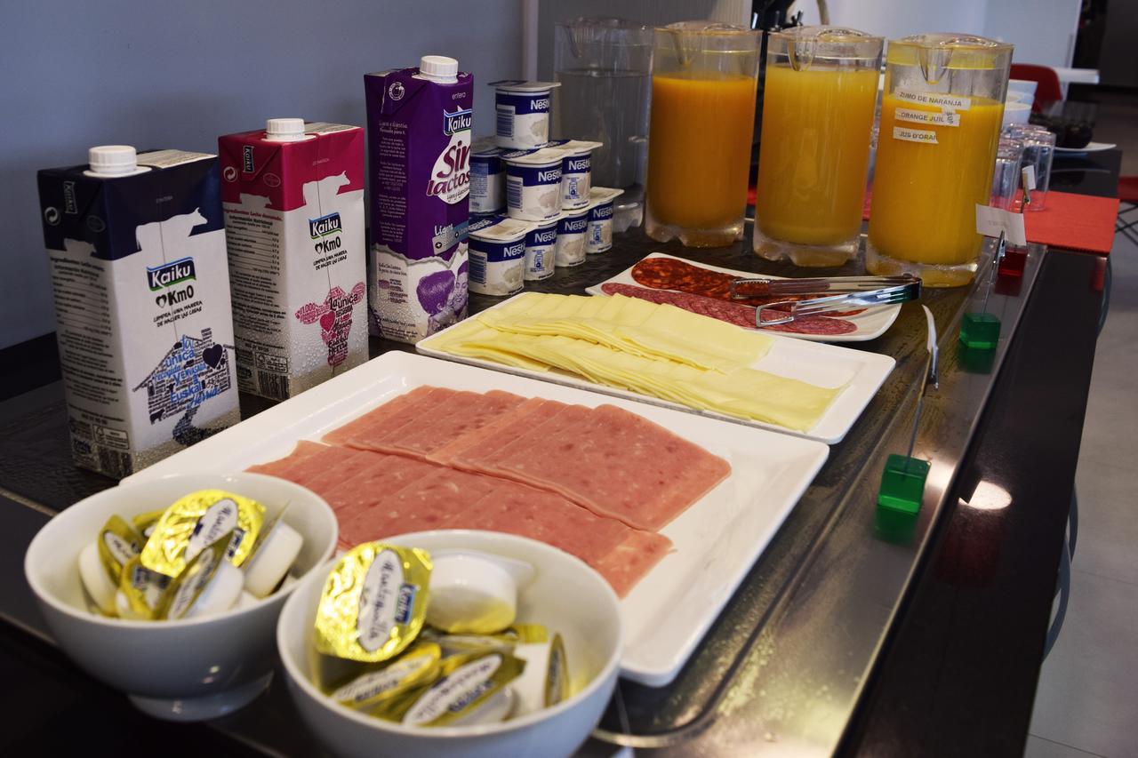 New Bilbao Airport Hotel 3*