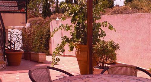 Guest house La Paloma Ii 2*