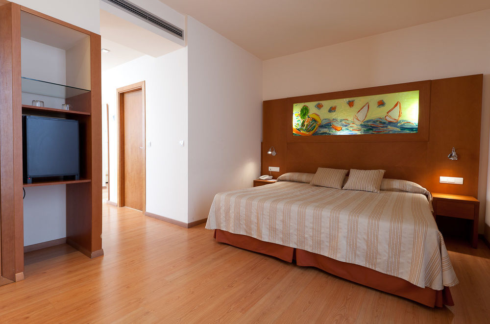 Dwo 4* Valencia