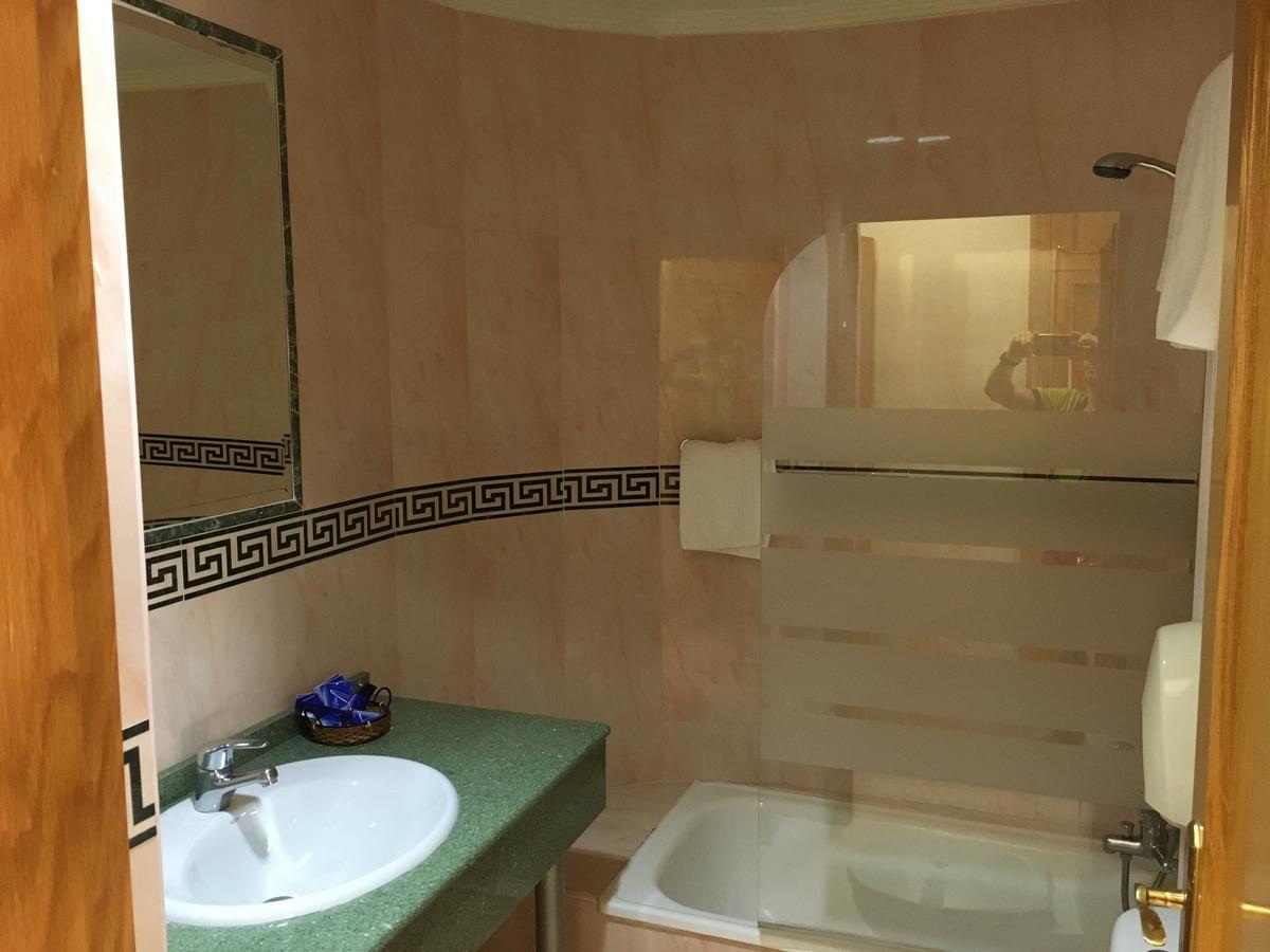 Hotel Palacios 2*