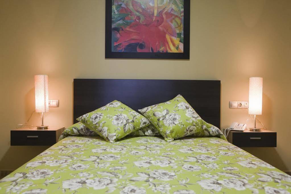 Y Conilsol Hotel 3*