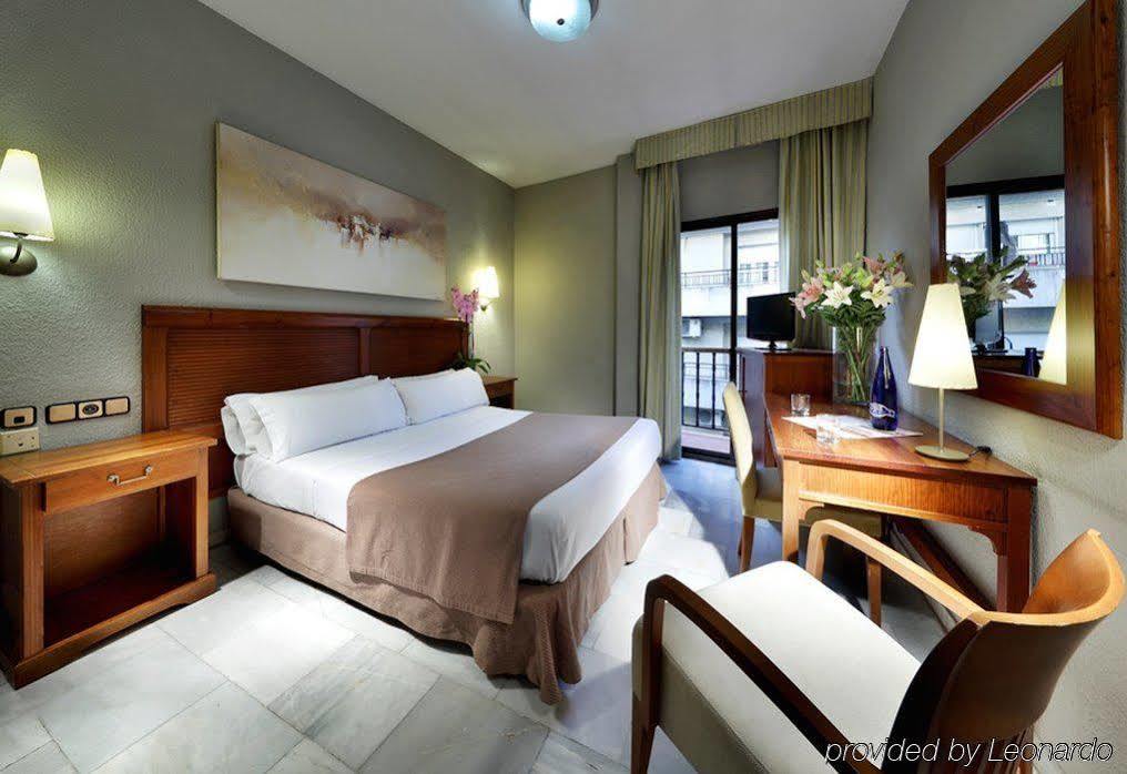 Hotel Eurostars Puerta Real