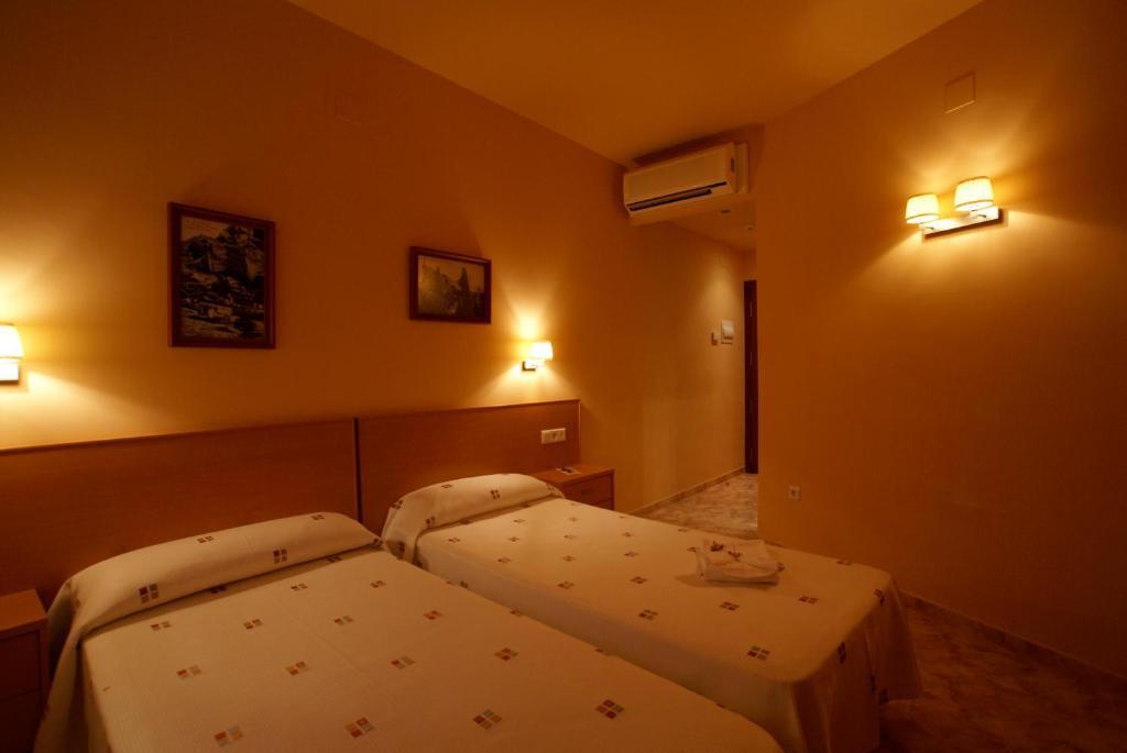 Mont-roig Hotel *