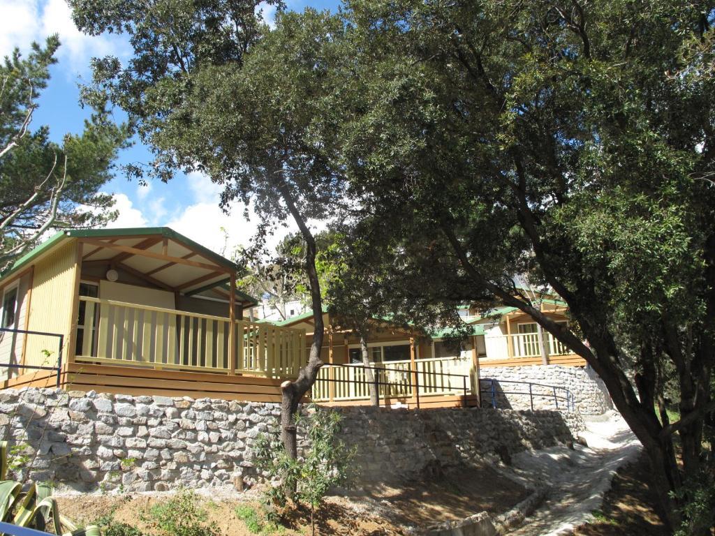 Roca Grossa Campsite 2*