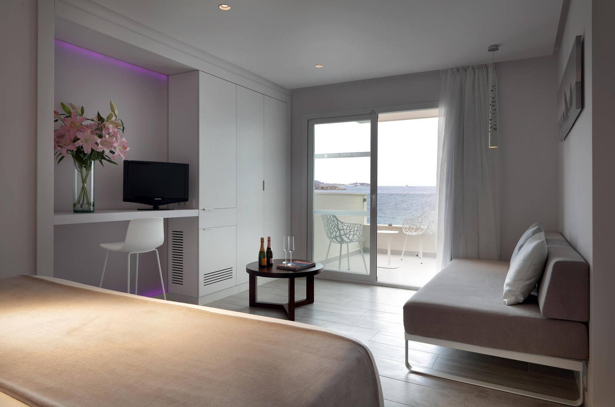 Hotel Design Club Garbi Playa d'en Bossa