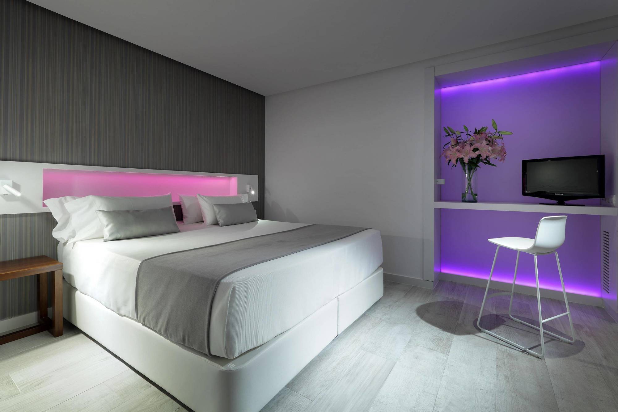 Design Club Garbi Hotel