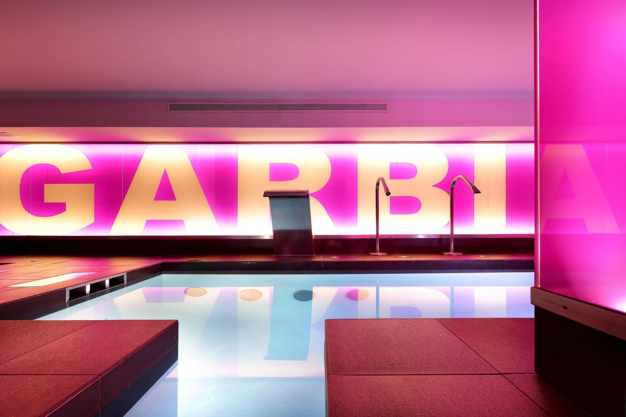 Hotel Design Club Garbi