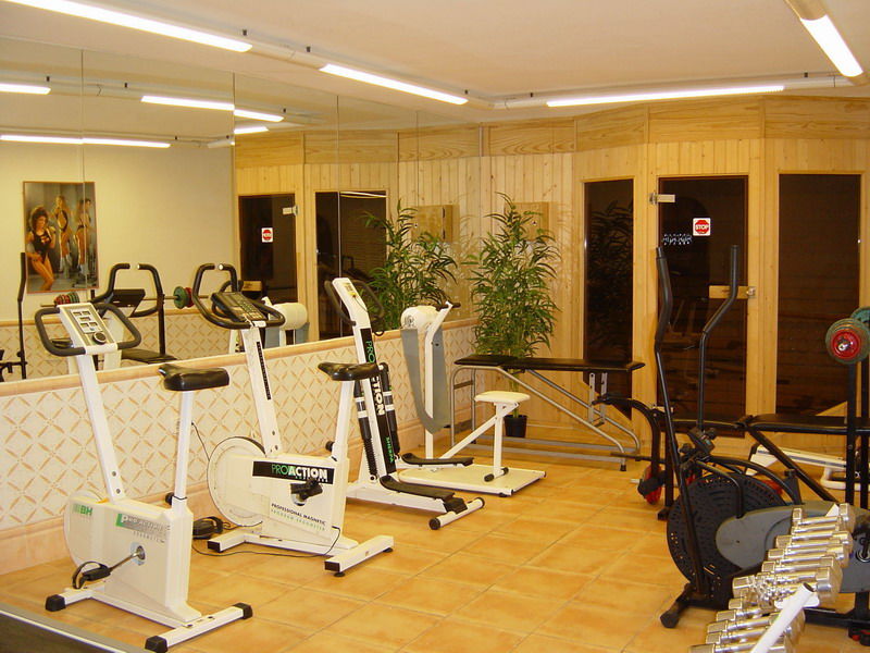 Arenal Hotel 3*