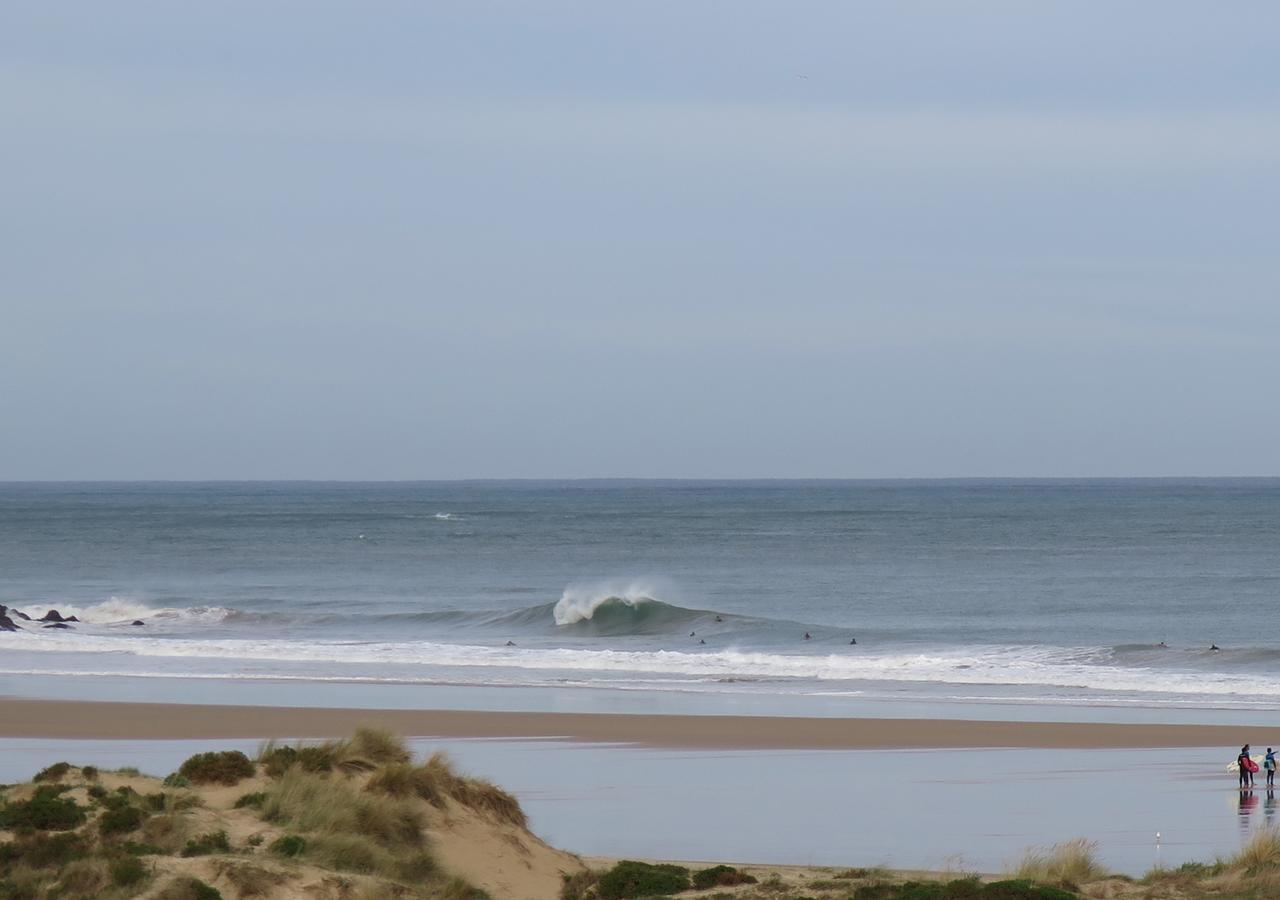 Hostal Watsay Surf House Santoña
