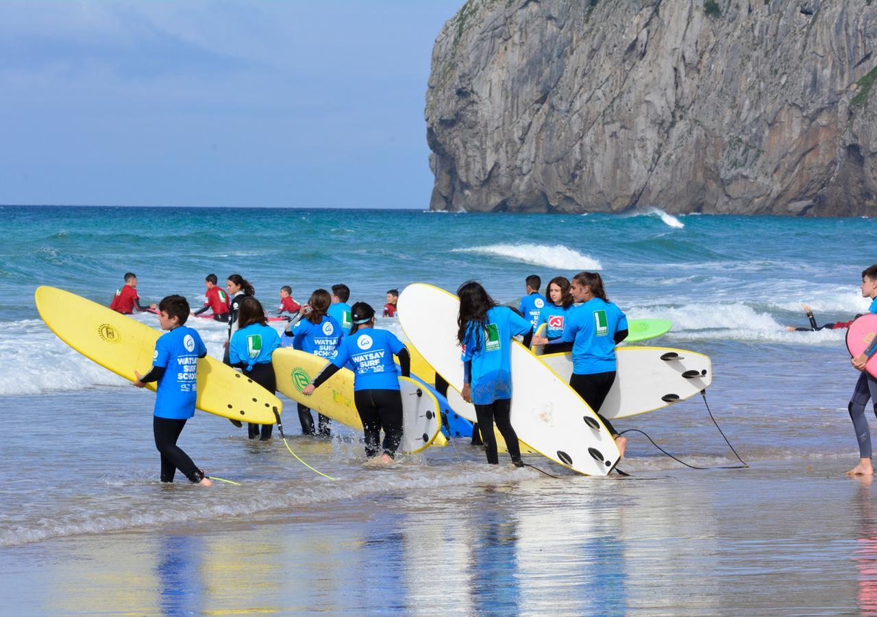 Watsay Surf House Hostal *