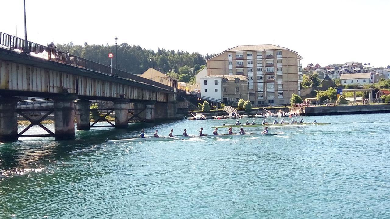 Casonas De Avellaneda 3*