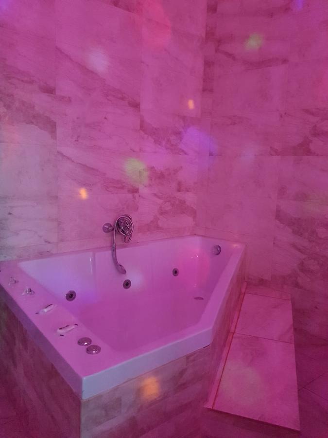 Hotel del amor 9 Secrets - Adults Only *