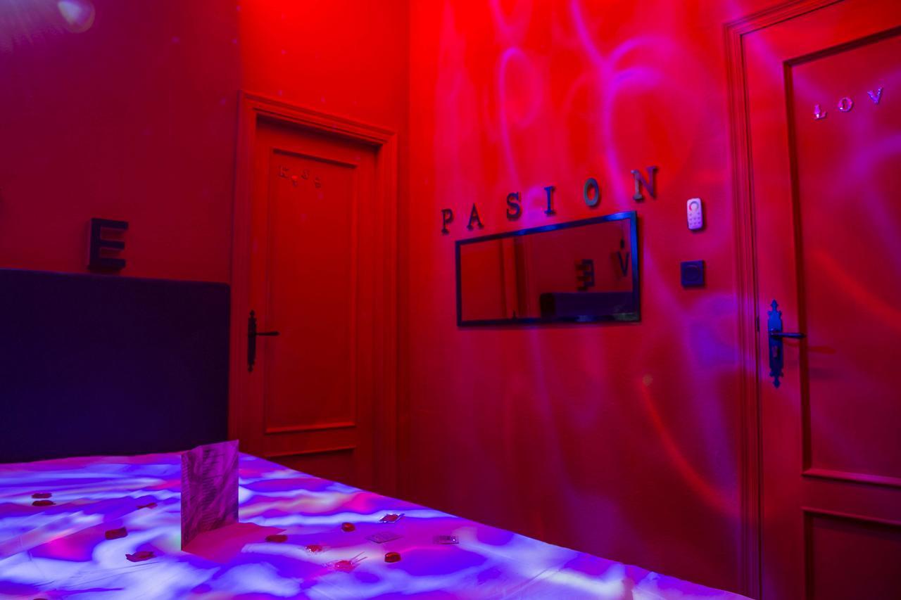 Hotel del amor 9 Secrets - Adults Only *