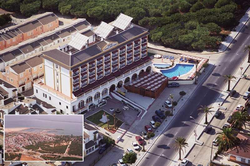 Carabela Santa Maria Hotel 3*