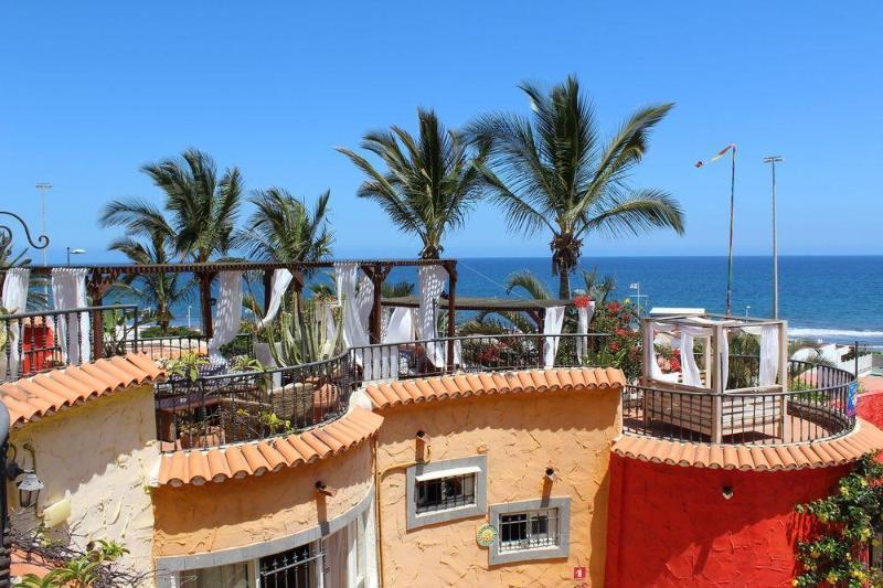 Hotel Pasion Tropical - Gay Only (adults Only) 3*