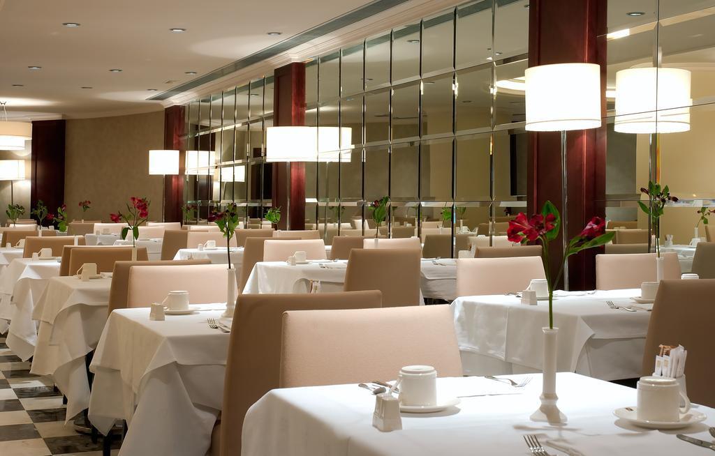 Hotel Center 4*
