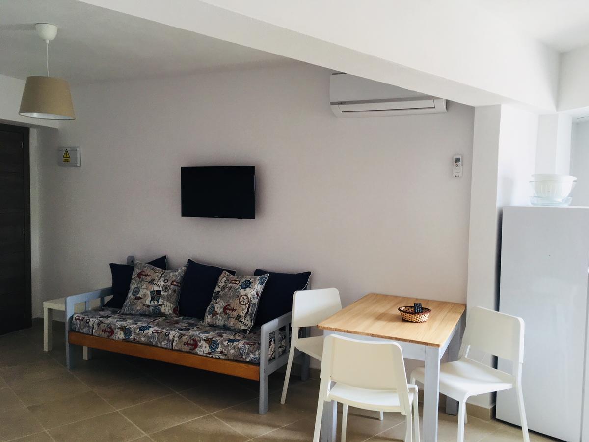Calypso Apartment