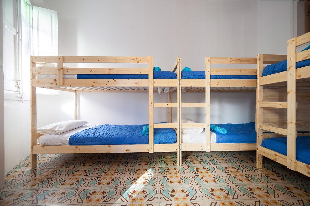 Bed In Bed & Breakfast