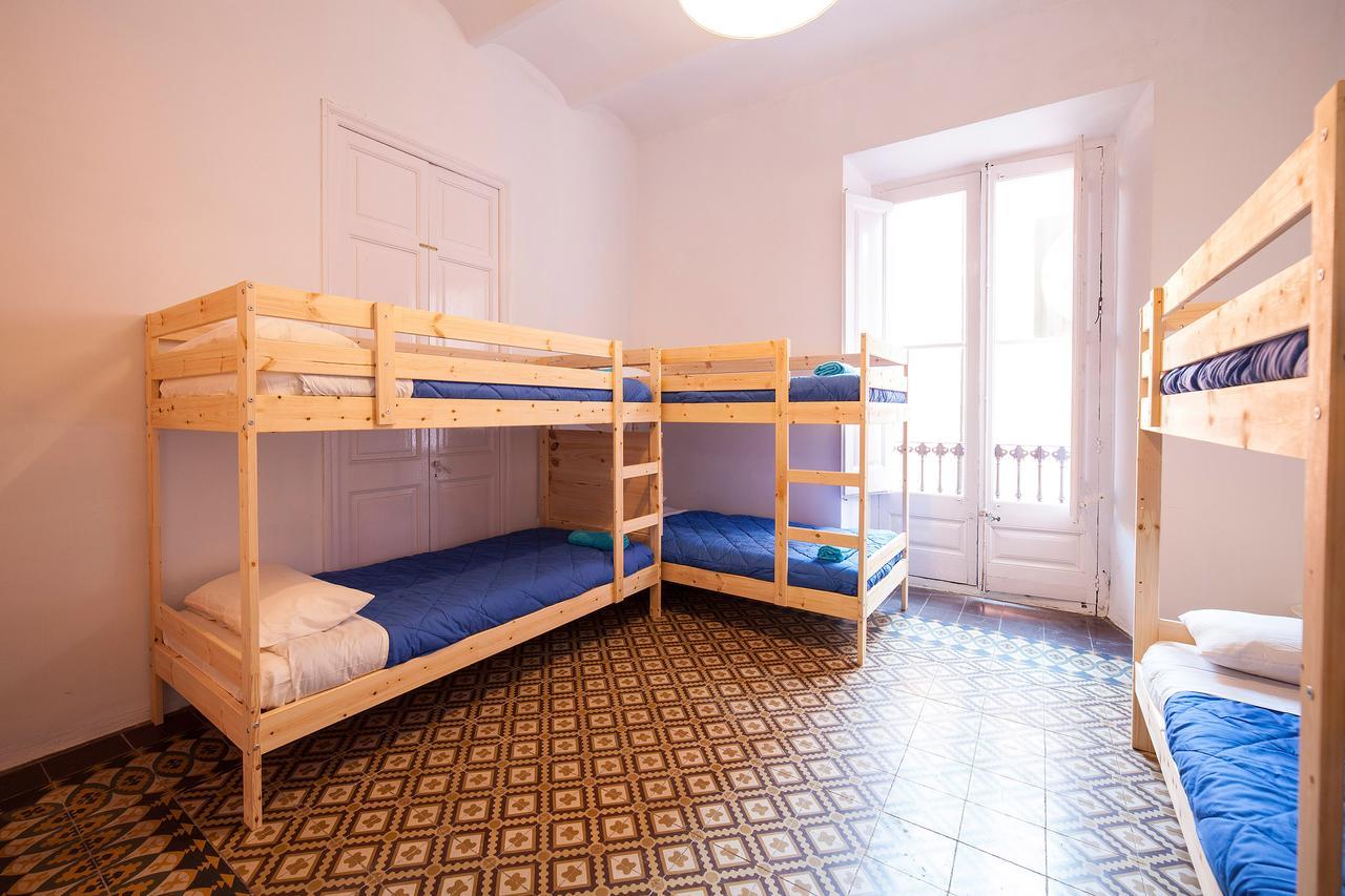Bed In 2* Girona