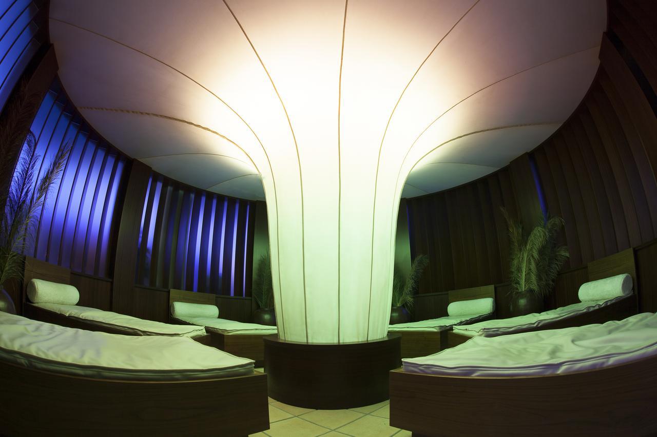 Bull Escorial&spa 3*
