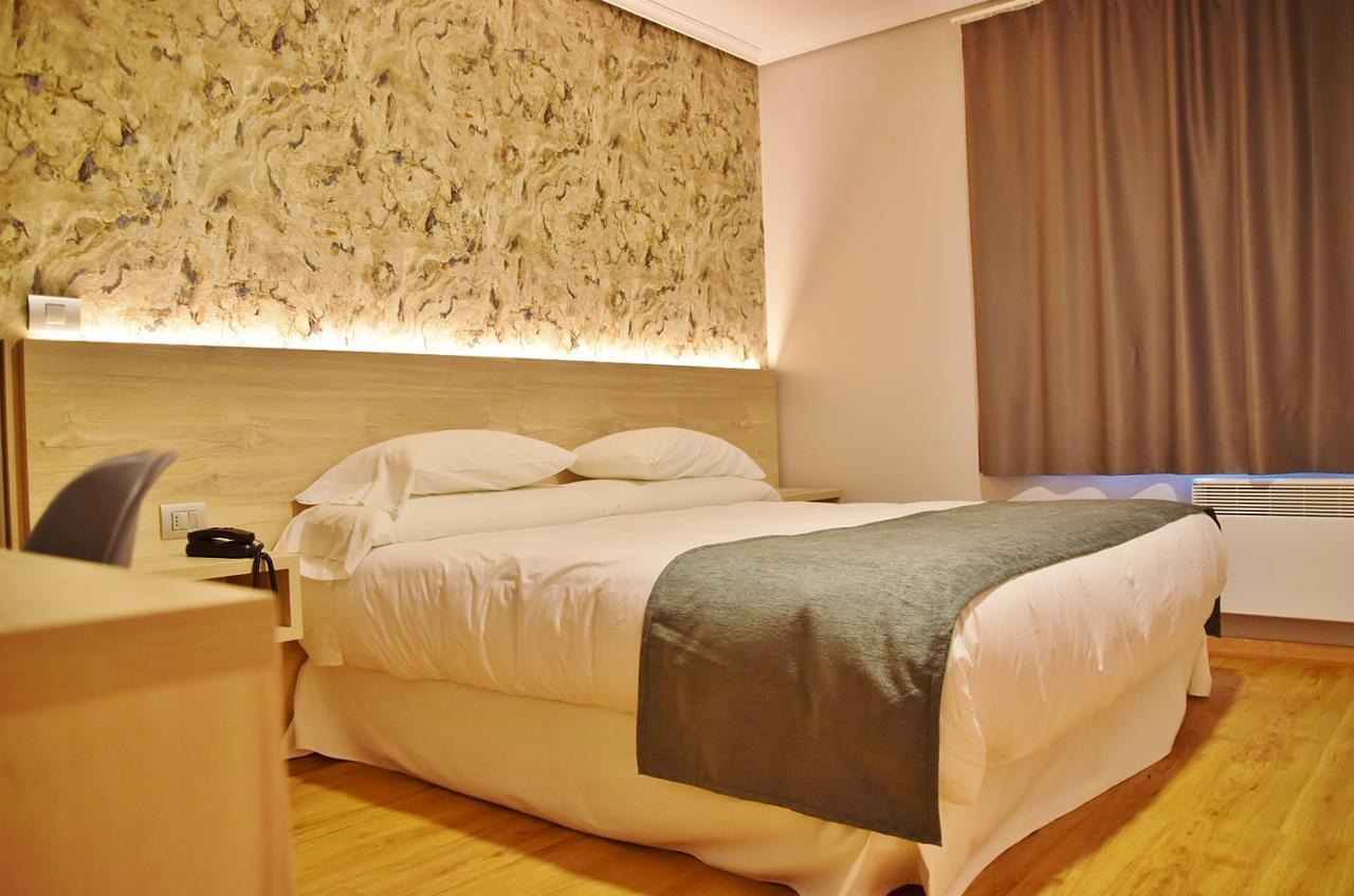 La Marina Hotel Cee