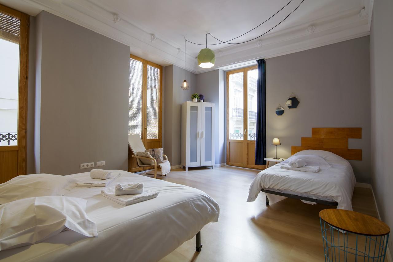 Habitación En Colon * Valencia