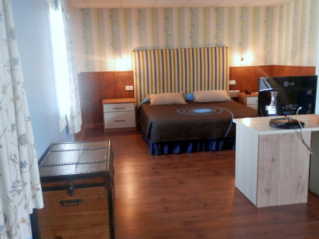 Central Hotel