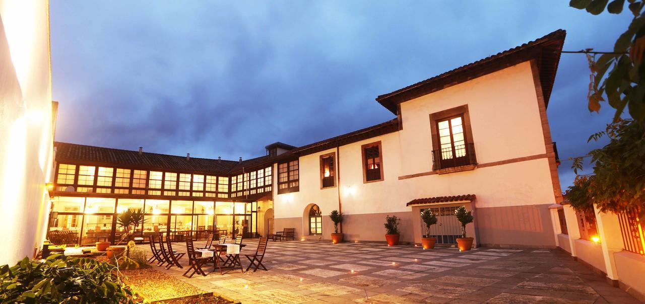 Pax Casona Del Busto 3*