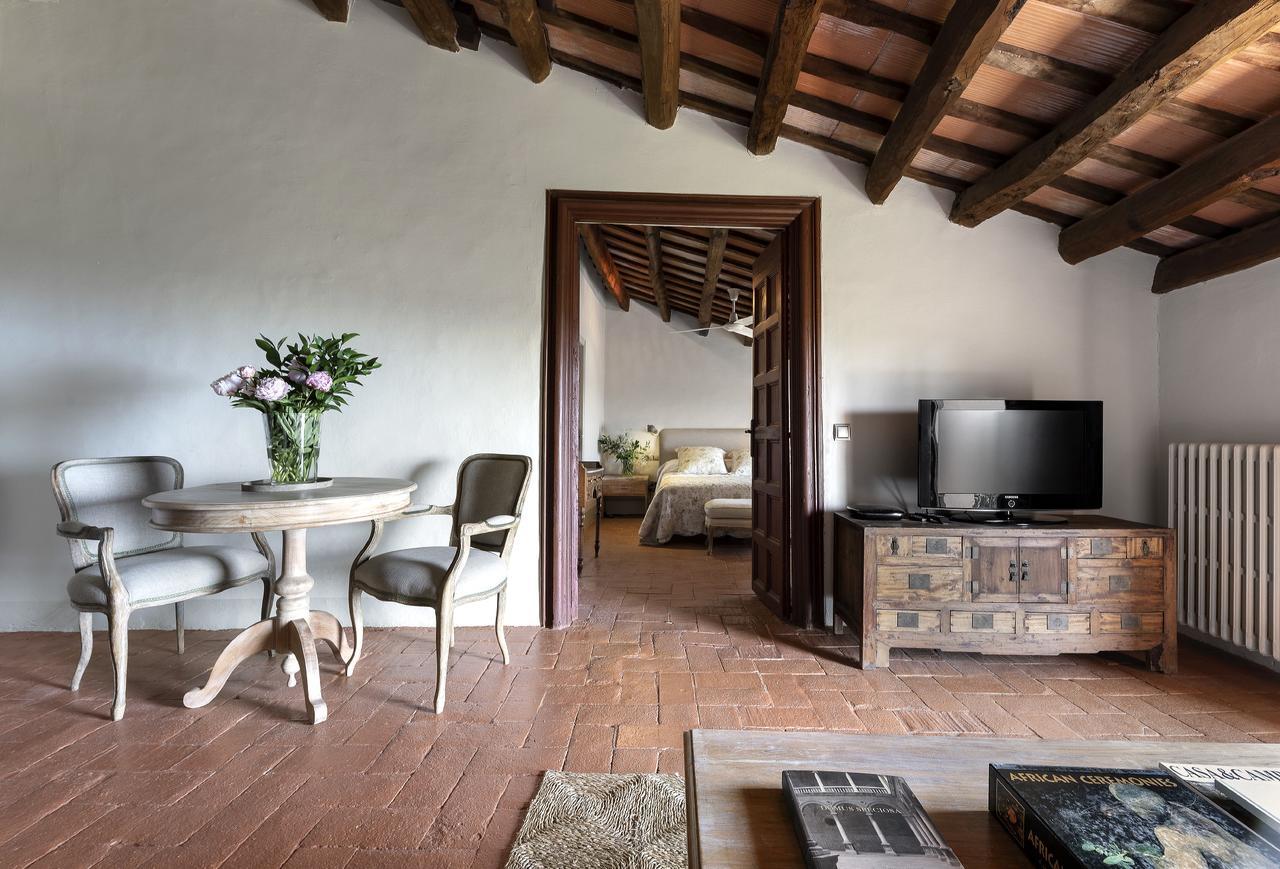 Mora De Dalt Hotel 3*