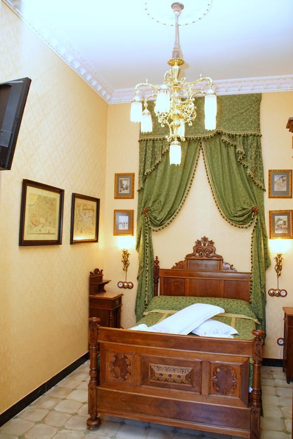 Hotel Royal 2*