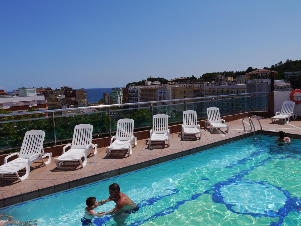 Astoria Park Hotel 4*
