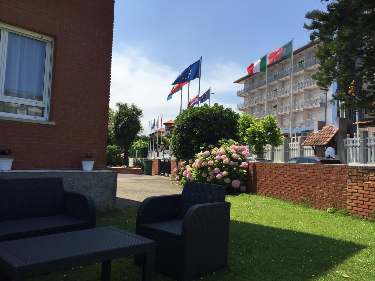 Arena Hotel