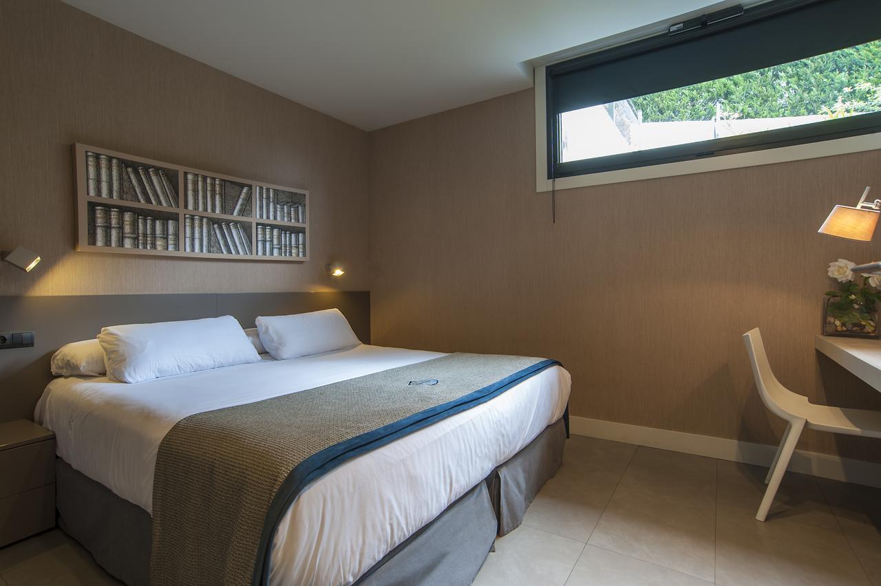 Irenaz Aparthotel 2*