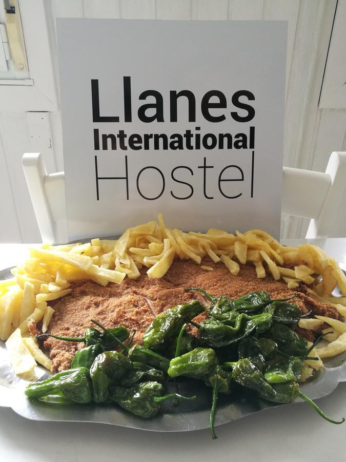Llanes International Póo