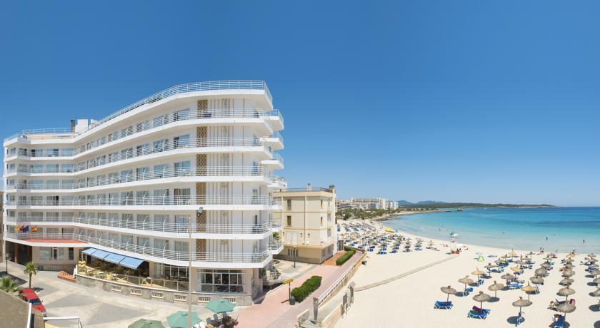 Universal Perla S'Illot (Mallorca)