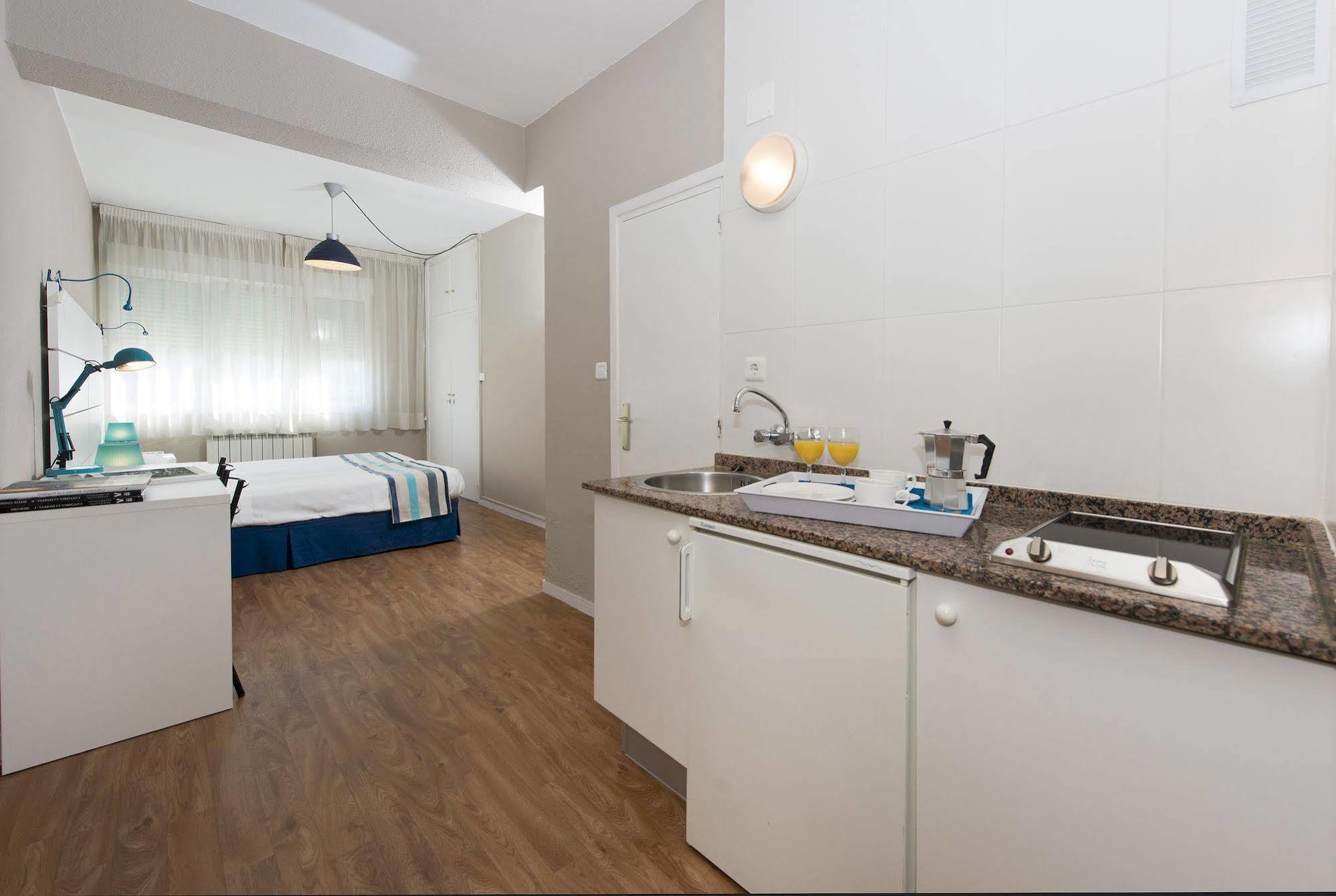 Aparthotel Estudios Aranzazu Santander