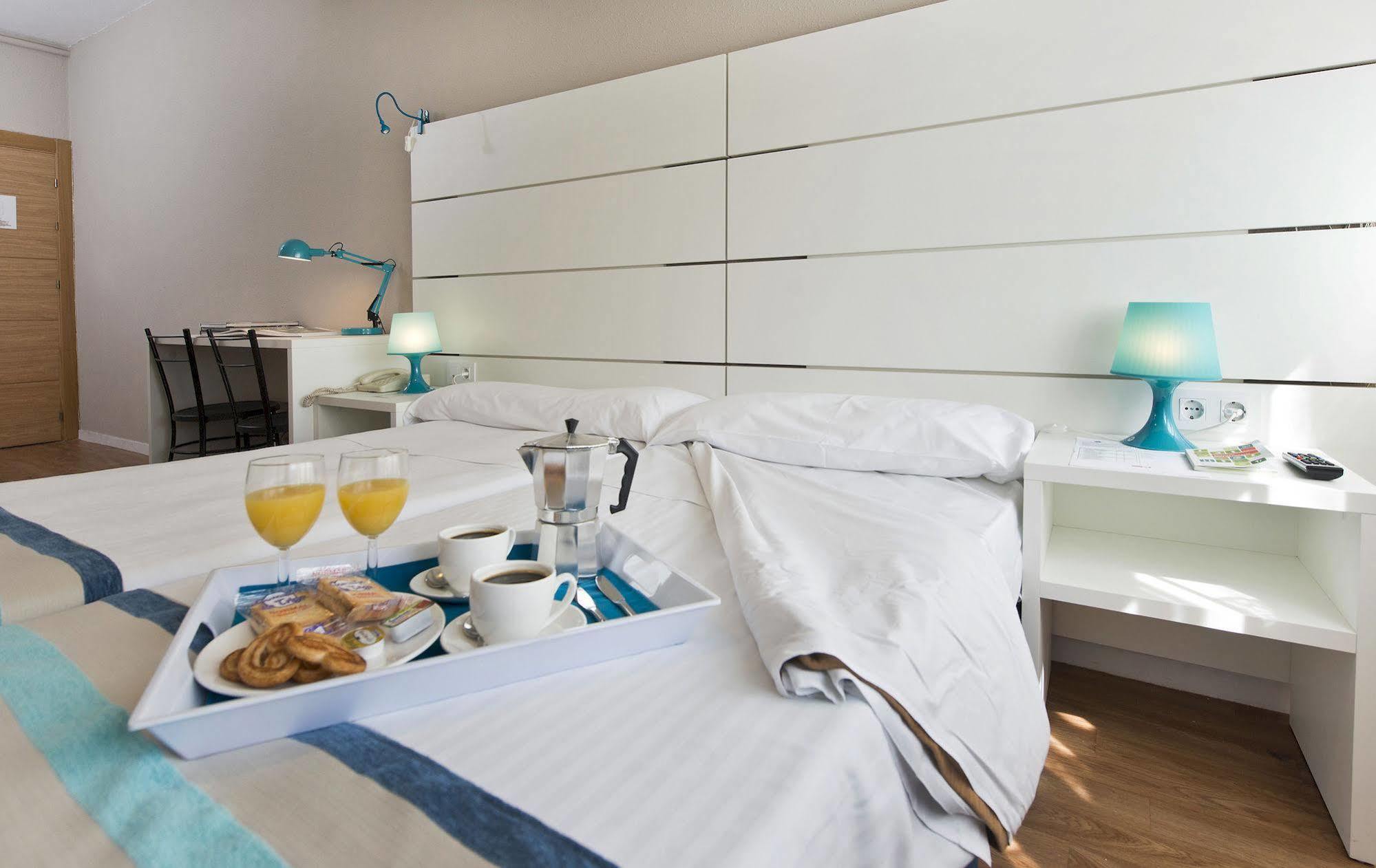 Aparthotel Estudios Aranzazu 2*