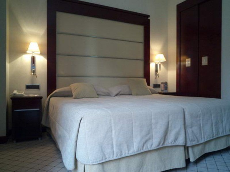 Hotel Center