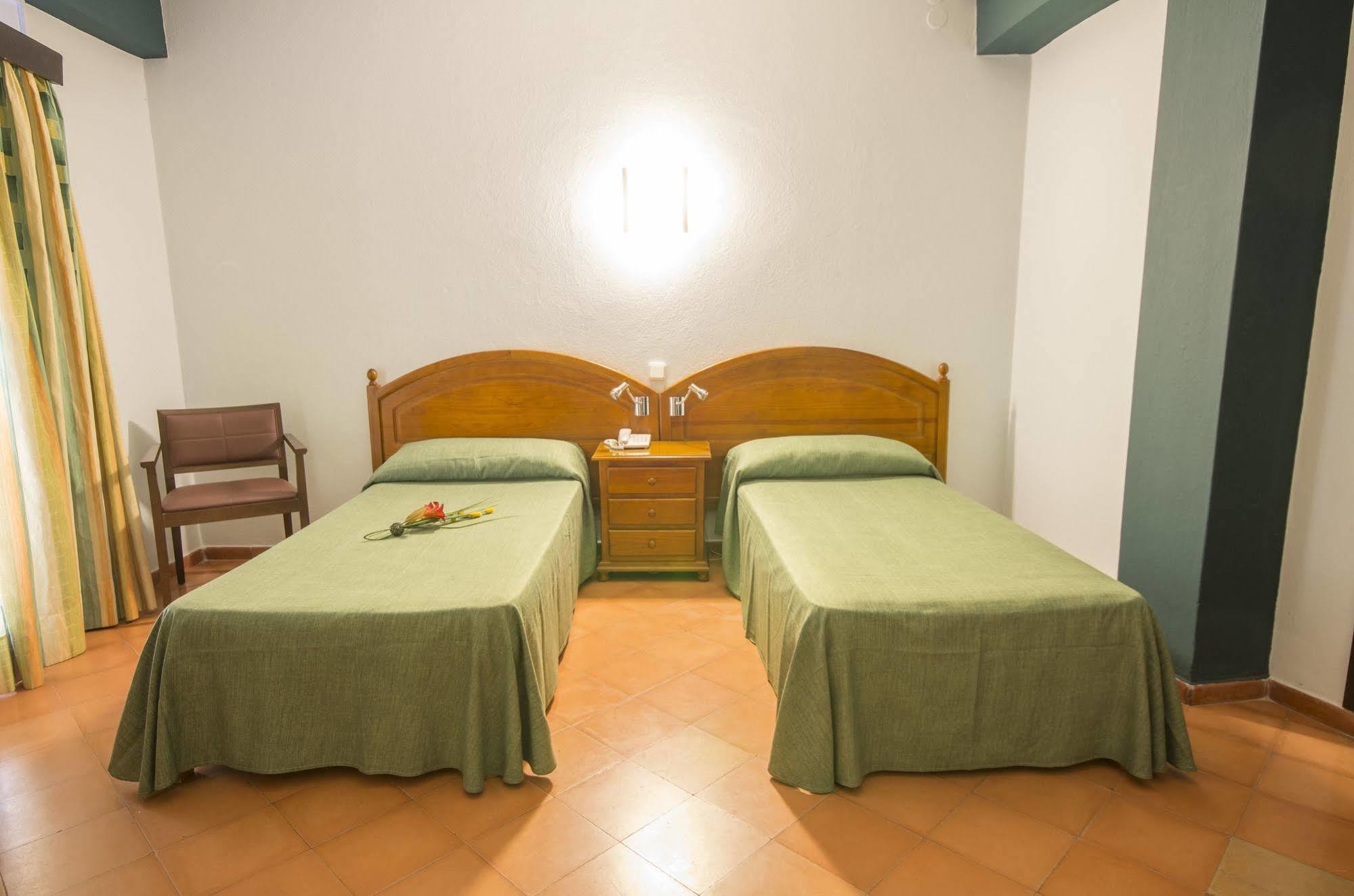 Hotel Azuline Galfi (adults Only) San Antonio Abad