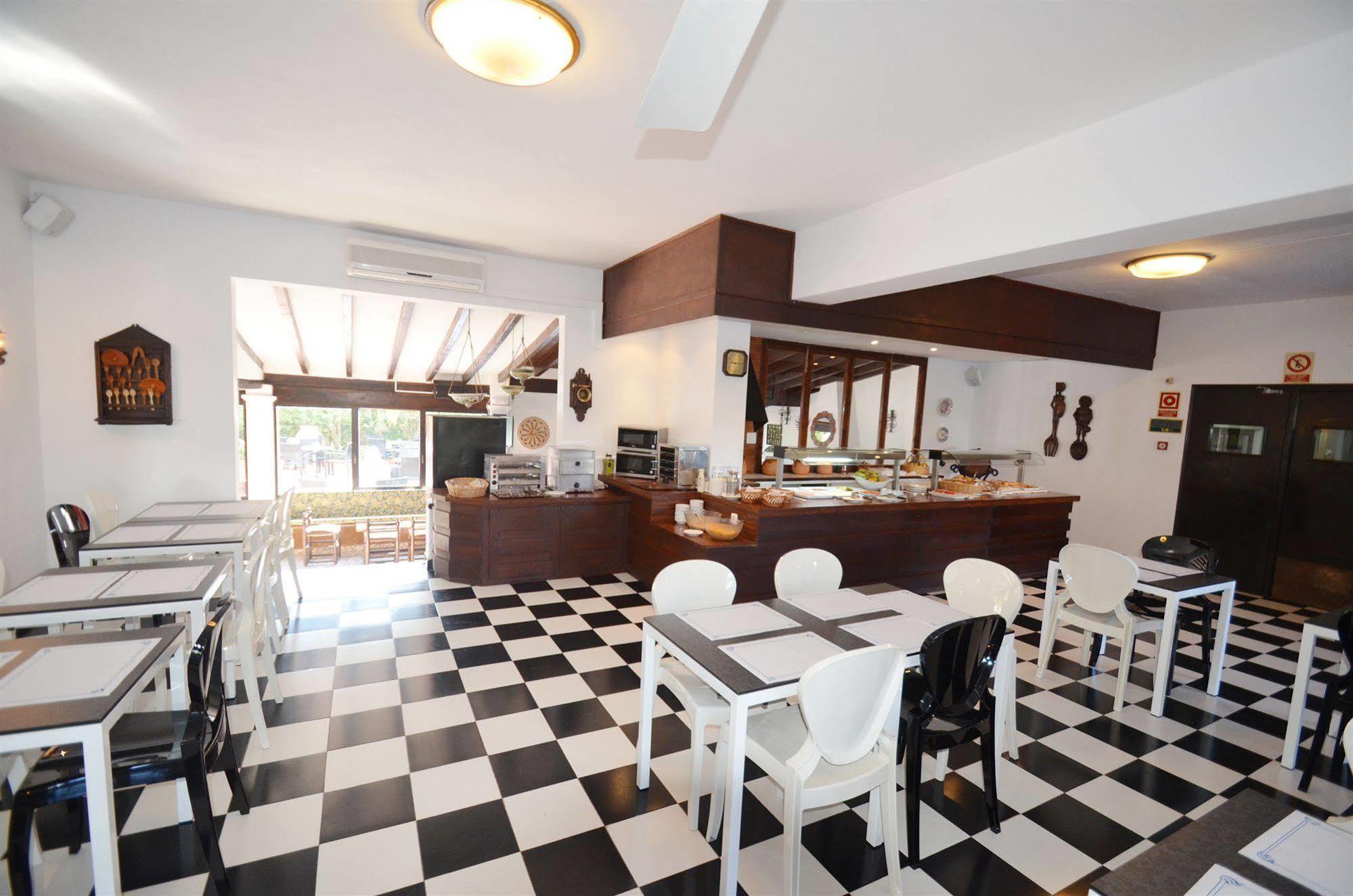 Azuline Galfi (adults Only) 2* San Antonio Abad