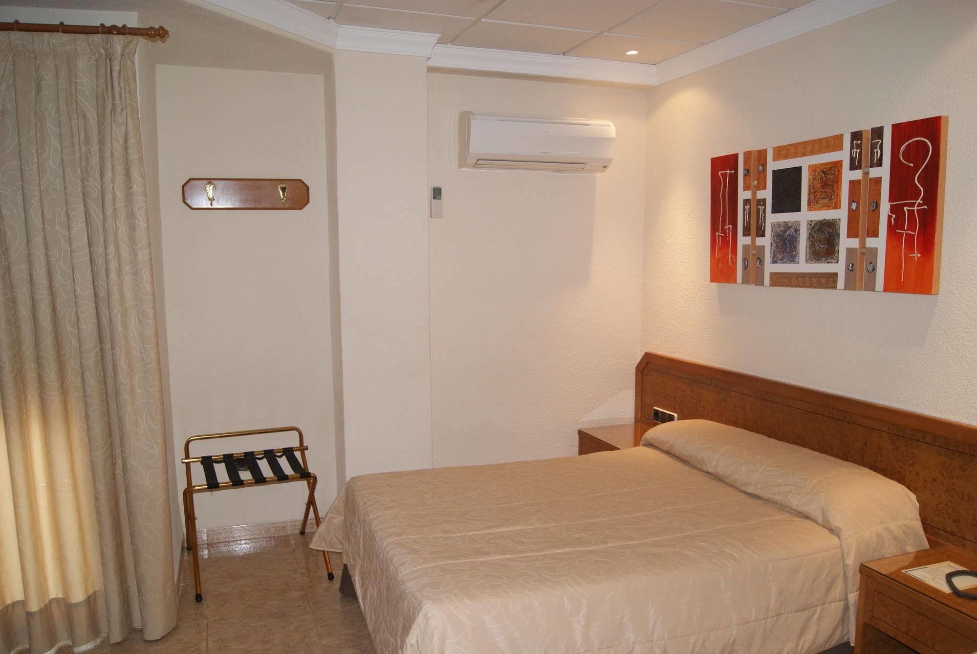 Guest house Moreno 2*