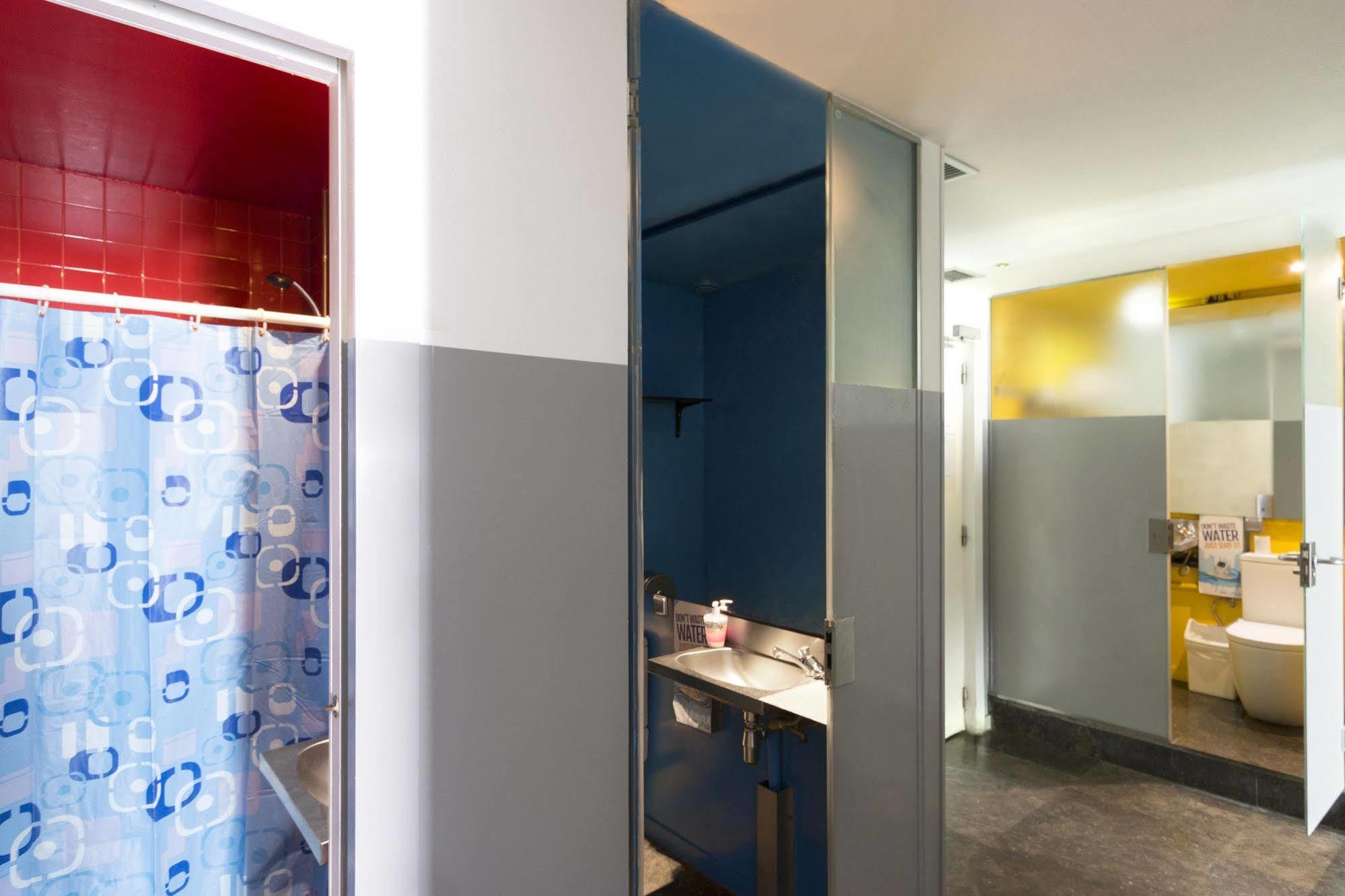 Urbany Bcn Go! Hostel